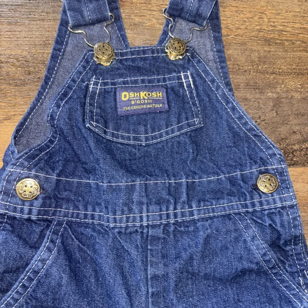 Vintage 100% cotton Oshkosh B'gosh overalls 6/9 Months Vestbak